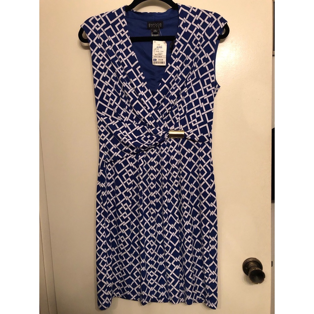Blue and white geometric pattern dress